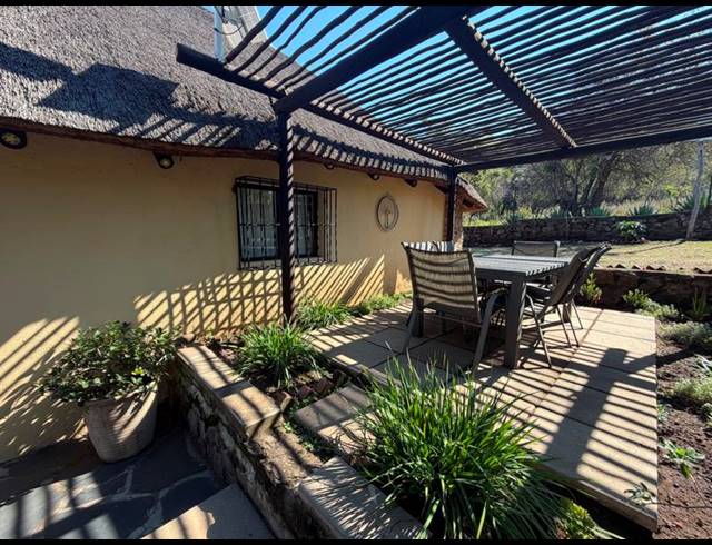 1 BEDROOM PROPERTY TO RENT IN HENNOPS RIVER
